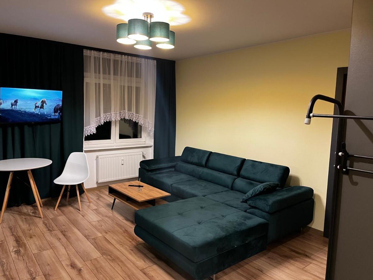 Komfortowy Apartament W Centrum Явожно Екстер'єр фото