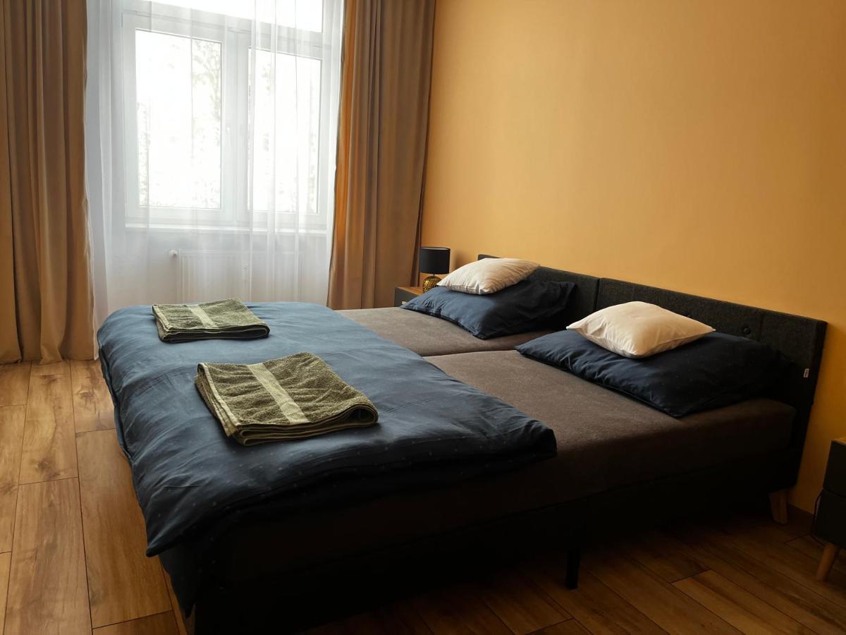 Komfortowy Apartament W Centrum Явожно Екстер'єр фото